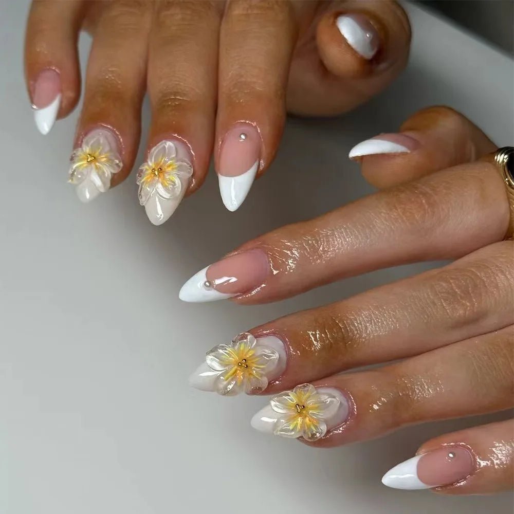 24Pcs Short Round Head Almond Fake Nails with Flowers Grass Pattern Wearable False Nails Tips Summer Full Cover Press on Nails - Gadget and Glam Shop