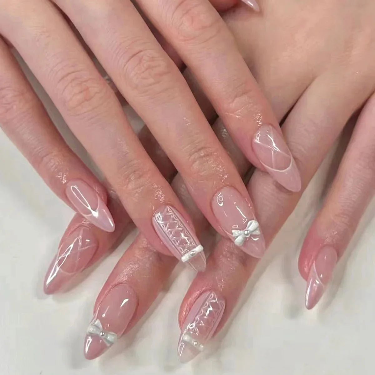 24Pcs Short Round Head Almond Fake Nails with Flowers Grass Pattern Wearable False Nails Tips Summer Full Cover Press on Nails - Gadget and Glam Shop