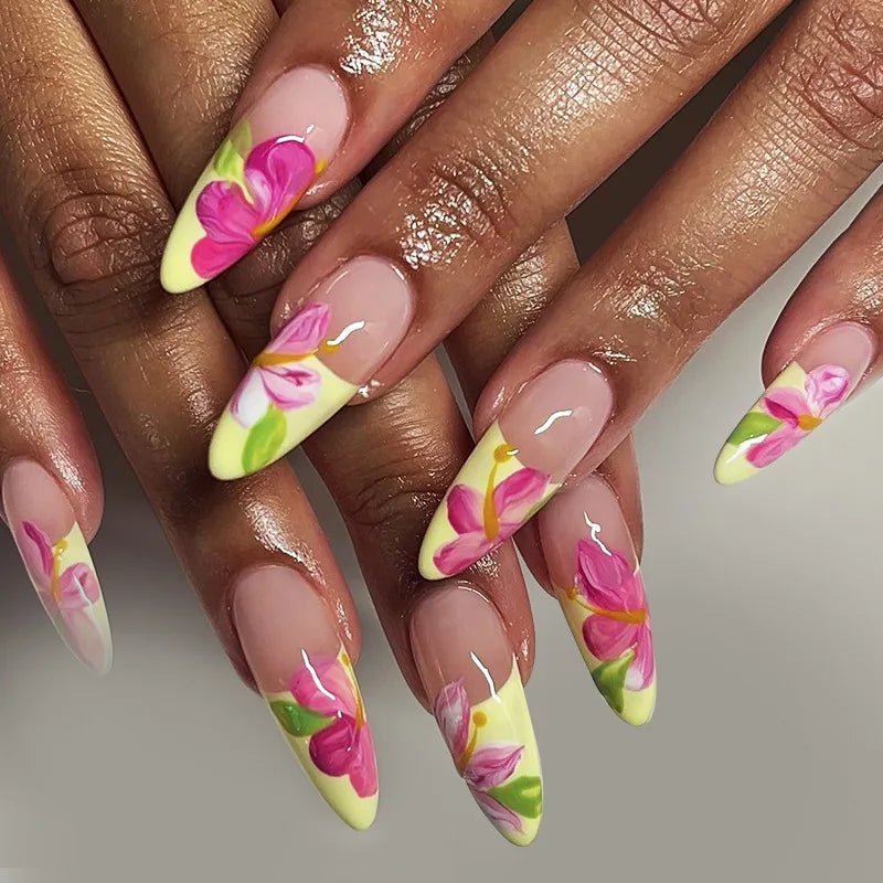 24Pcs Short Round Head Almond Fake Nails with Flowers Grass Pattern Wearable False Nails Tips Summer Full Cover Press on Nails - Gadget and Glam Shop