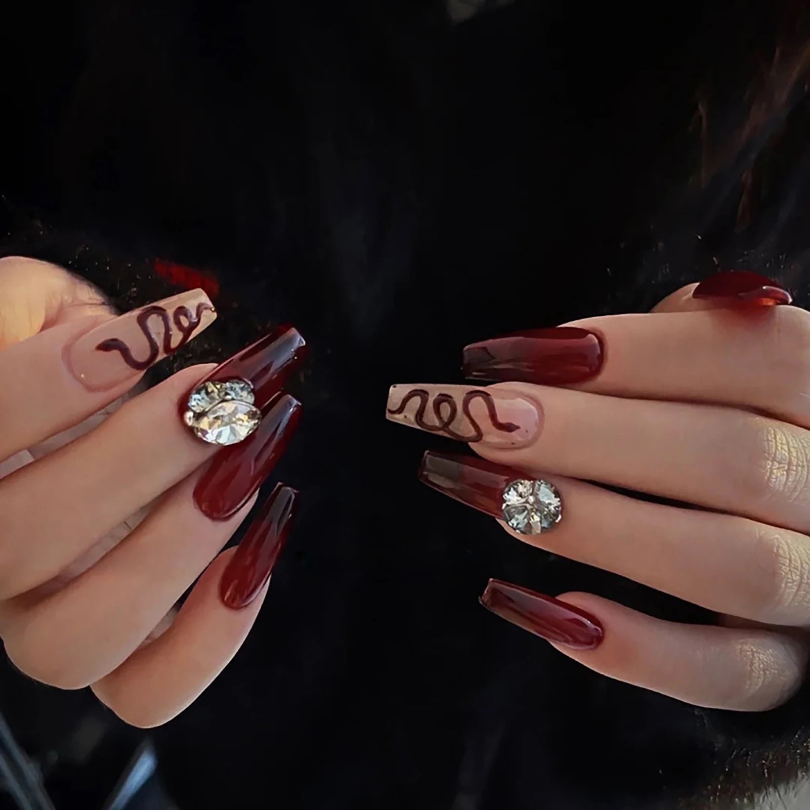 24Pcs Full Cover Fake Nails with 3D White Flower Design Full Cover Press on Fingernails Tips Coffin Head Glitter Red False Nails - Gadget and Glam Shop