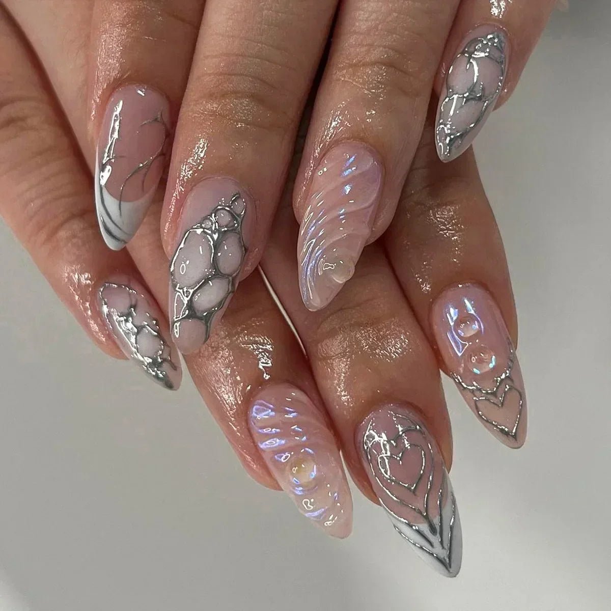 24Pcs Short Round Head Almond Fake Nails with Flowers Grass Pattern Wearable False Nails Tips Summer Full Cover Press on Nails - Gadget and Glam Shop