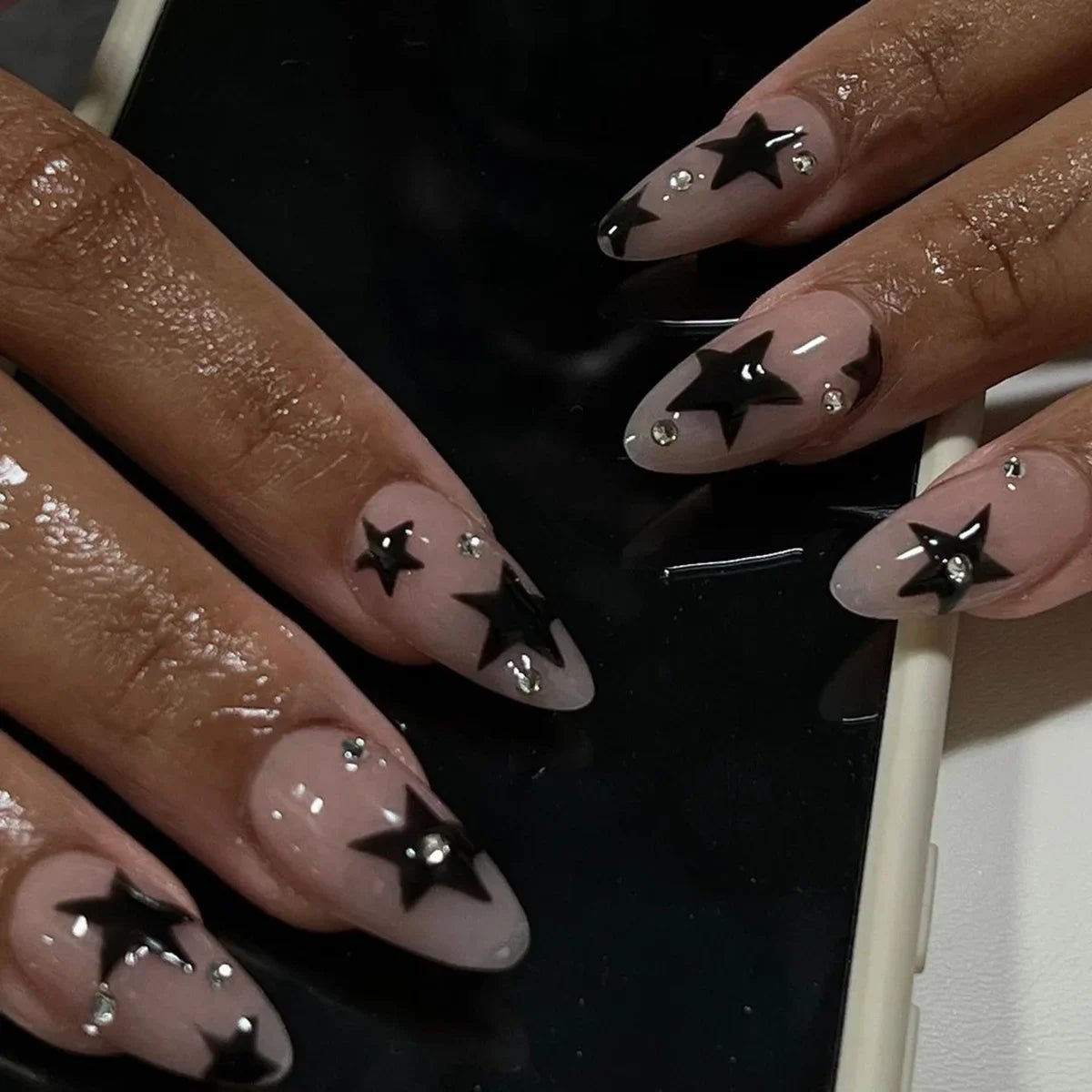 24Pcs Short Round Head Almond Fake Nails with Flowers Grass Pattern Wearable False Nails Tips Summer Full Cover Press on Nails - Gadget and Glam Shop