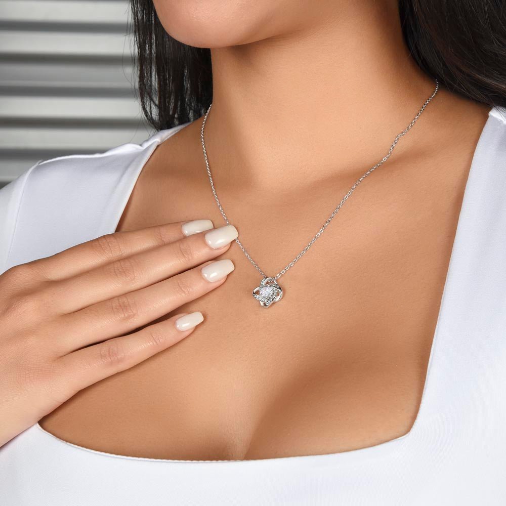 Eternal Affection Necklace: Honoring Mother Boundless Love - Gadget and Glam Shop