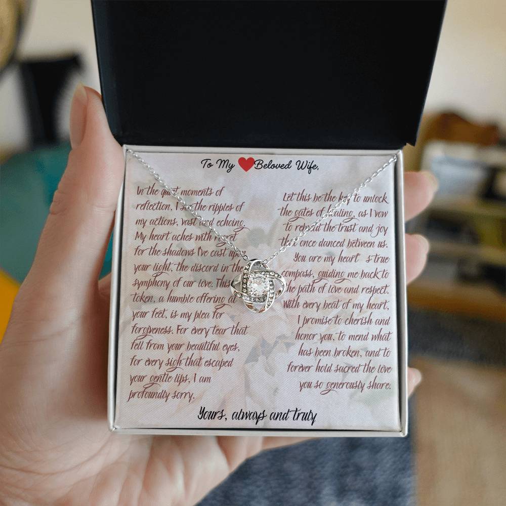 "Reconciliation Love Knot Necklace – A Pledge to Mend and Cherish" - Gadget and Glam Shop