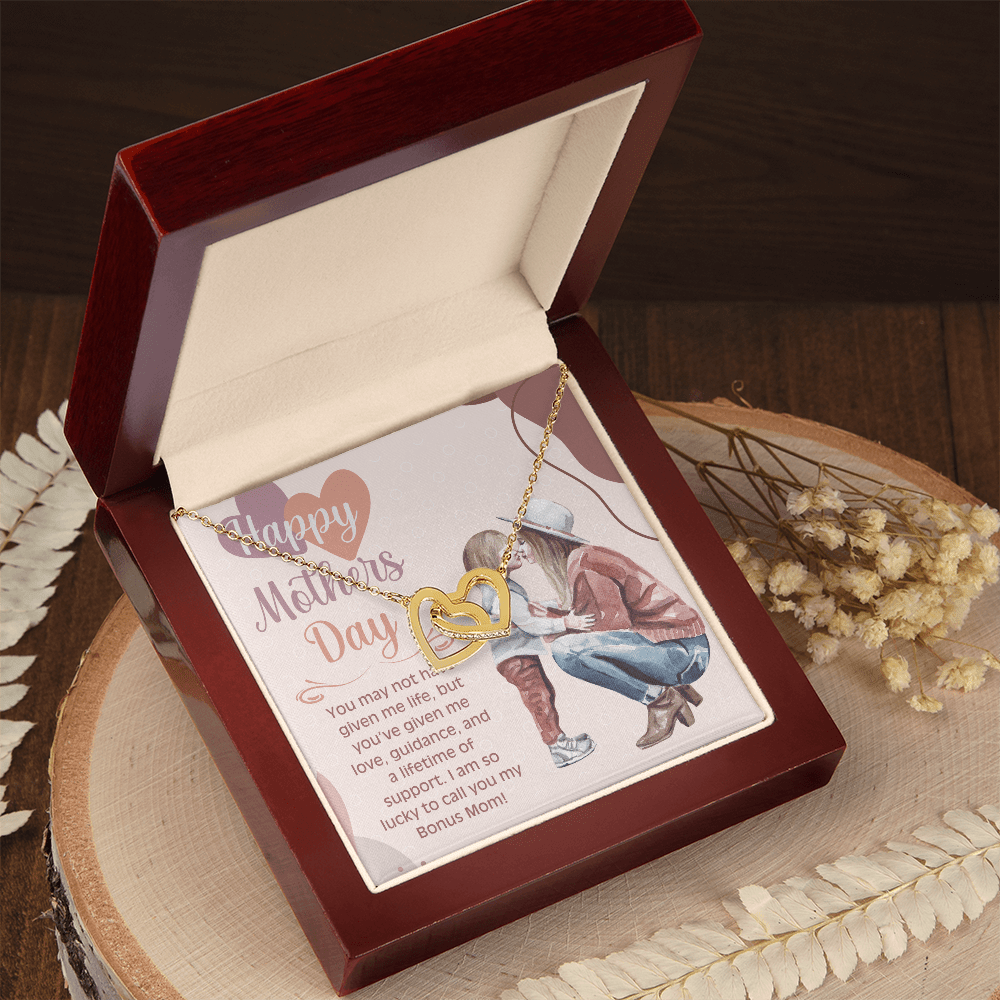 Best Bonus Mom – Interlocking Hearts Necklace for Mother’s Day - Gadget and Glam Shop
