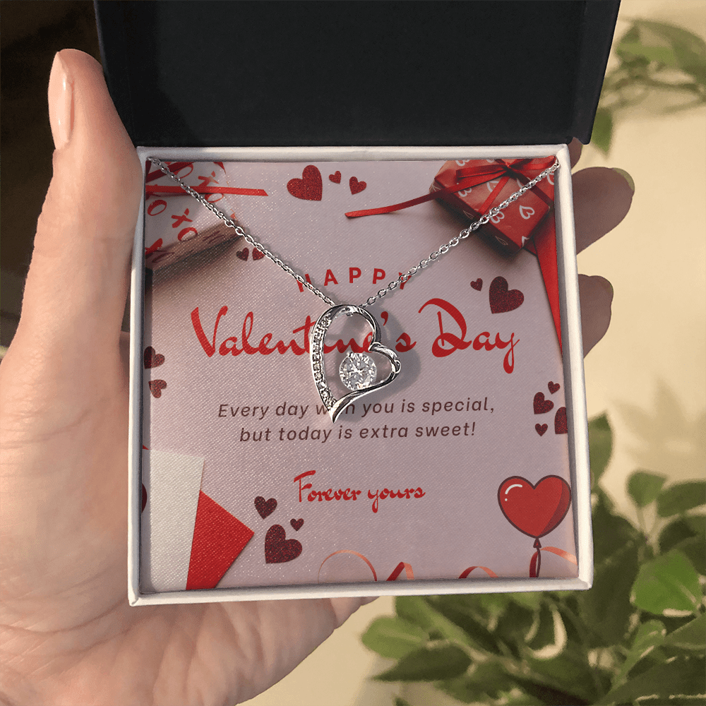 Enduring Devotion: Valentine's Day Forever Love Necklace - Gadget and Glam Shop