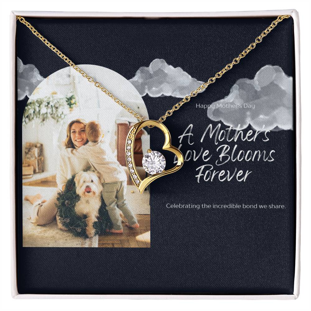 Heart's Embrace: Forever Love Necklace - Gadget and Glam Shop