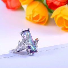 Stylish Rectangle Shape Green Topaz Gemstone Ring: Perfect for Trendy Women