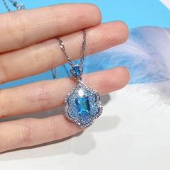 New Design Simulated Aquamarine Stone Blue Crystal Luxury Princess Square Zircon Pendant Necklace For Women Party Gift