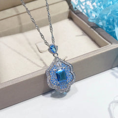 New Design Simulated Aquamarine Stone Blue Crystal Luxury Princess Square Zircon Pendant Necklace For Women Party Gift