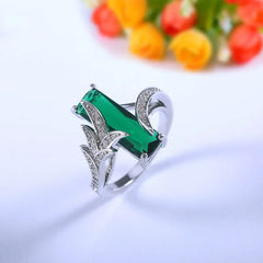 Stylish Rectangle Shape Green Topaz Gemstone Ring: Perfect for Trendy Women