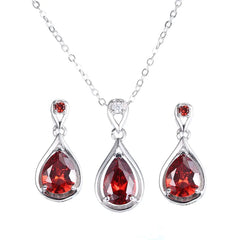 Exquisite Elegance: Luxury Water Drop Red Stone Necklace