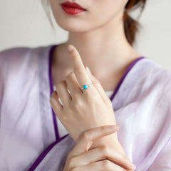 Distressed Small Exquisite Women's Turquoise National Fashion Ring