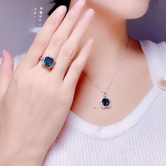 Sapphire Princess Cut Square Zircon Pendant Necklace: Elegant Open Ring Design for Women