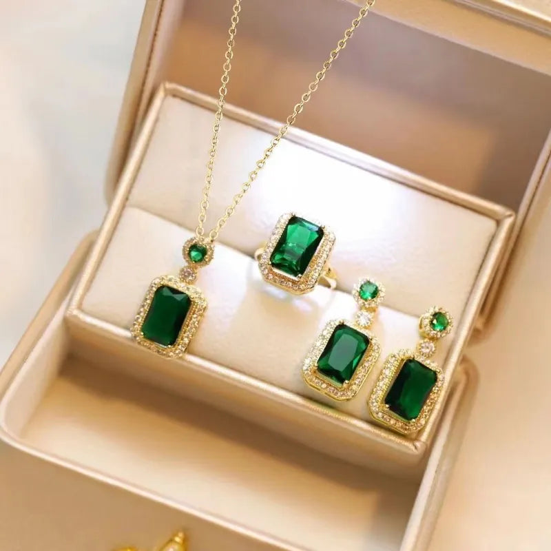 Luxury Fashion 3-Piece Set: Emerald Perfume Bottle Necklace, Earrings, Ring