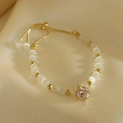 Stylish Opal Pendant Bracelet: Korean Fashion Jewelry with Zircon Pendant Detail