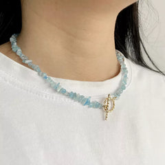 Bohemian Aquamarine Healing Necklace: Natural Stone Chips Choker