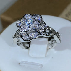 925 Sterling Silver Rose Ring with Intricate InterTwined Design and White Zircon Full Diamond AccentsLadies Temperament Elegant Jewelry