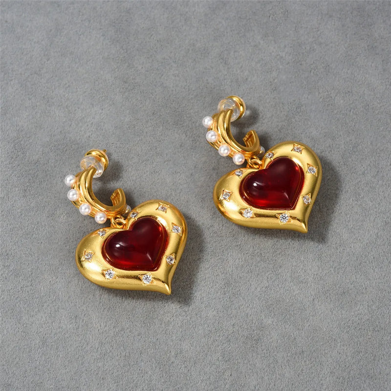 Timeless Elegance: Vintage Fashion Ruby Gem Heart Shape Pearl Ear Stud Earrings, 925 Silver Pins - Exquisite Heart Pearl Jewelry