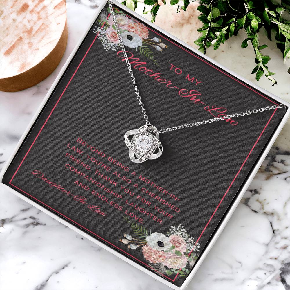 Heartfelt Gratitude Necklace: Embracing Your Unconditional Love