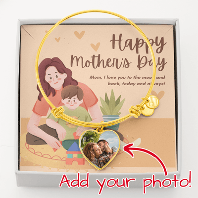 To the Moon & Back – Personalized Luxury Heart Bangle for Mother's Day - Gadget and Glam Shop