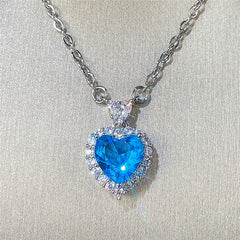 Elegant Heart: Huitan Blue/Garnet CZ Necklace - Perfect for Engagement, Wedding, and Love Celebrations